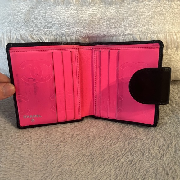 Sold - Picture 5 of 11